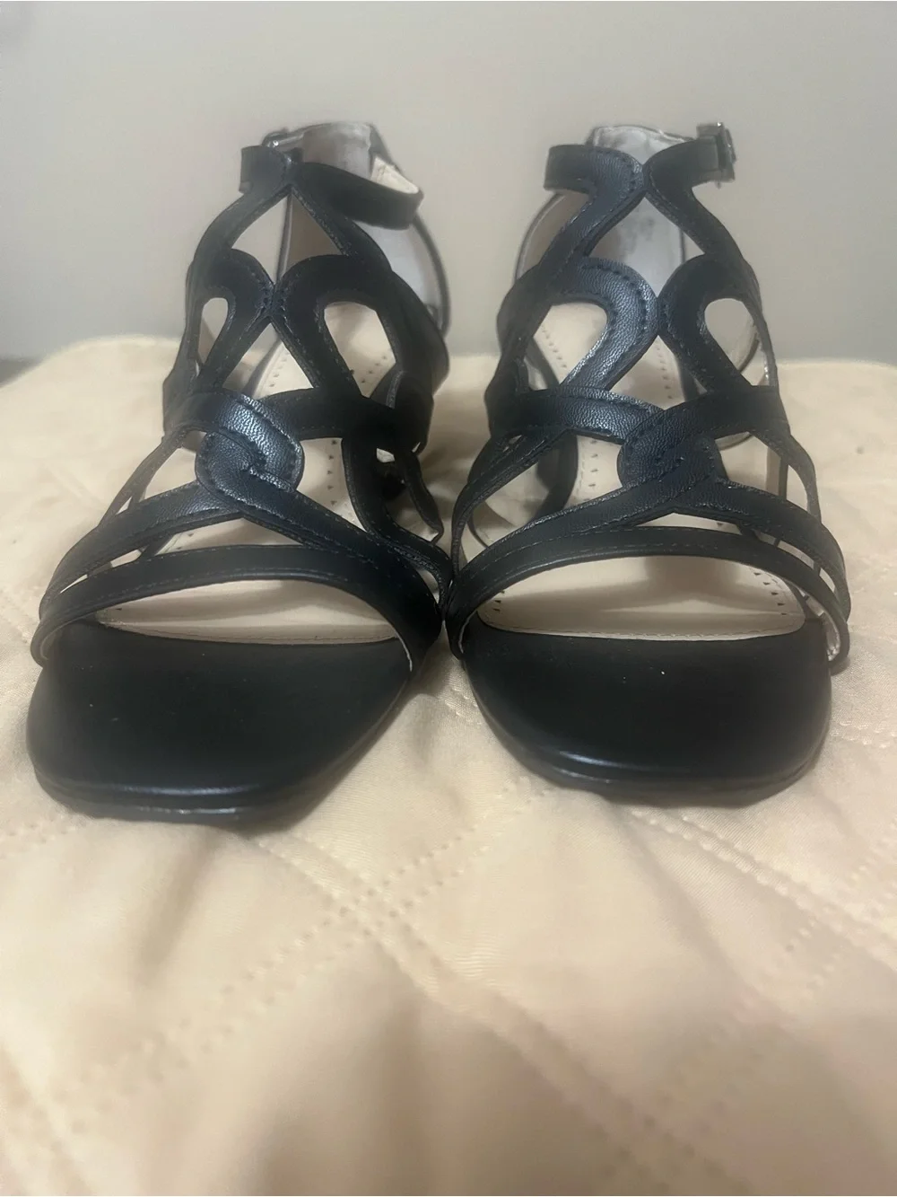 Adrienne Vittadini stylish strappy